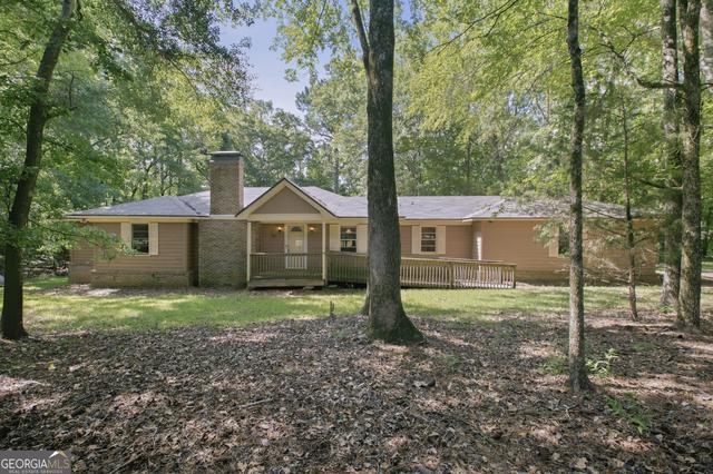 945 Deer Run Dr, Ellerslie, GA 31807