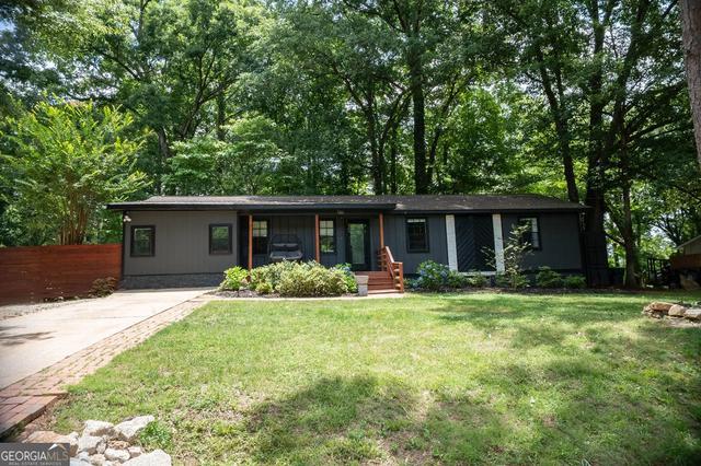 125 Highland Dr, Stockbridge, GA 30281