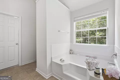 Bath - 310 Megan Dr, Hampton, GA 30228 photo 3 of 5