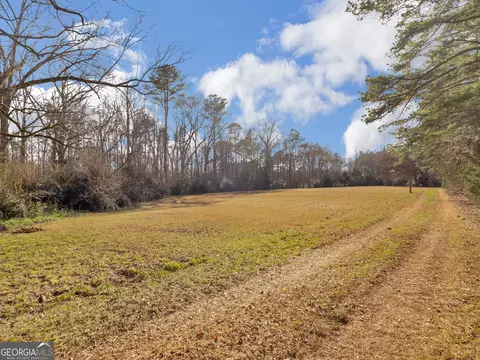 Exterior - 138 Lewis Rd, Jackson, GA 30233 photo 1 of 1
