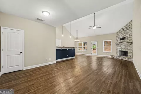 271 Alexandria Way, Dallas, GA 30132