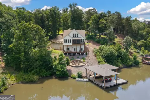 17 N Waterview Dr, Wedowee, AL 36278