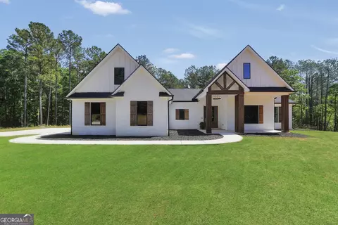 Exterior - 787 Silver Dollar Rd, Milner, GA 30257 photo 2 of 9