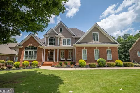 2190 Wade Dr, Bogart, GA 30622