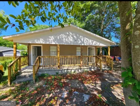 715 Woodward Ave, Macon, GA 31204