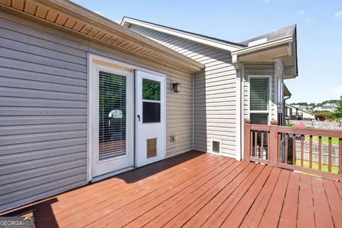 Exterior - 1484 Dillard Heights Dr, Bethlehem, GA 30620 photo 5 of 8