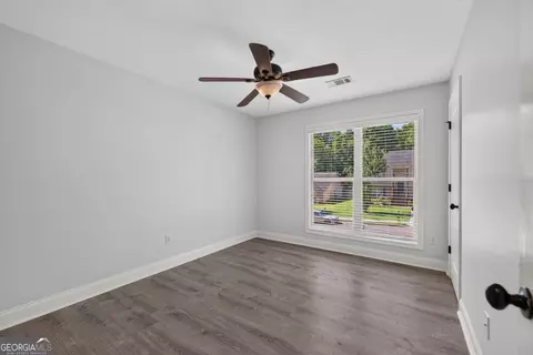 Bedroom - 1484 Dillard Heights Dr, Bethlehem, GA 30620 photo 1 of 6