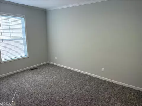Bedroom - 654 Robertson Loop Rd, Clarkesville, GA 30523 photo 2 of 2