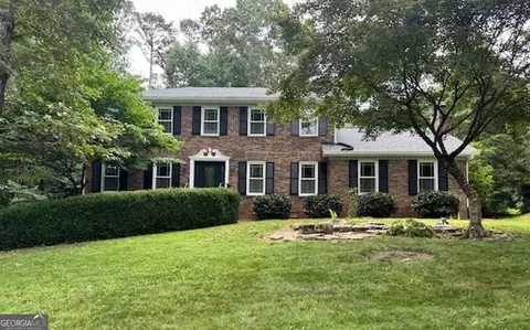 4224 Cedar Creek Trl SW, Lilburn, GA 30047