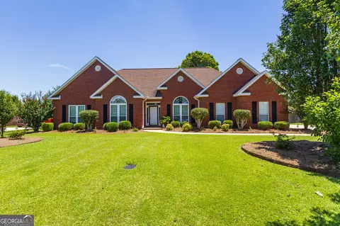 214 Audrey Way, Kathleen, GA 31047