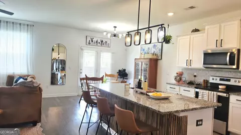Kitchen - 219 Barnyard Way, Perry, GA 31069 photo 3 of 3