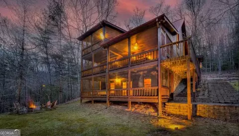 35 Big Buck Cir, Blue Ridge, GA 30513