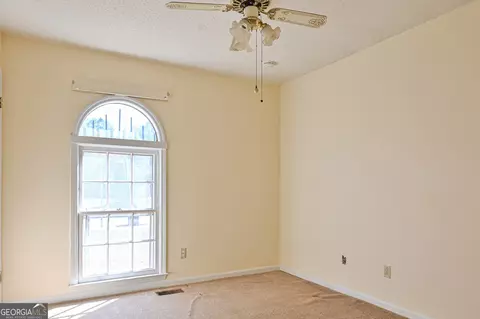 Bedroom - 1237 Firestone Dr, Albany, GA 31707 photo 2 of 4