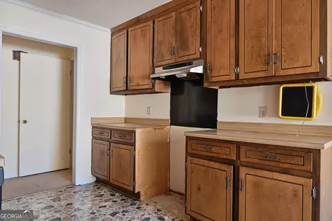 Kitchen - 1237 Firestone Dr, Albany, GA 31707 photo 3 of 3