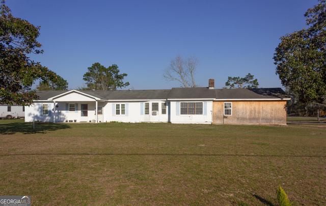 695 Jasmine Dr, Douglas, GA 31535