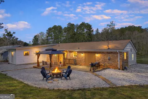 156 White Pine Rd, Toccoa, GA 30577