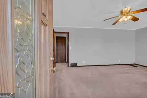 Entry Way - 93 Hickory Cir, Toccoa, GA 30577 photo 1 of 4