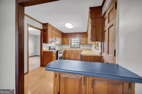 Kitchen - 93 Hickory Cir, Toccoa, GA 30577 photo 1 of 7