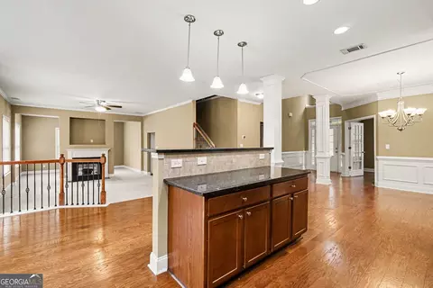 Kitchen - 2143 Leafmore Ct, Grayson, GA 30017 photo 3 of 3