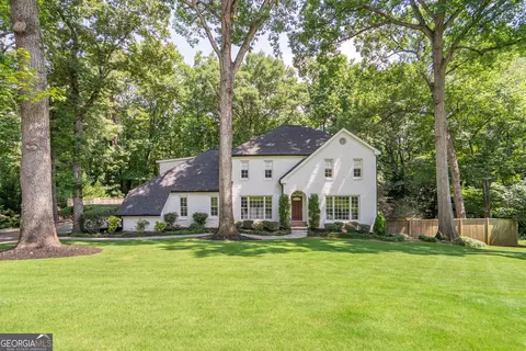 5108 Baroque Cir, Sandy Springs, GA 30342