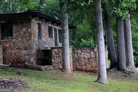 415 Walton Rd, Barnesville, GA 30204