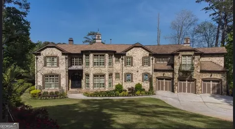 2267 Echo Trl NE, Atlanta, GA 30345