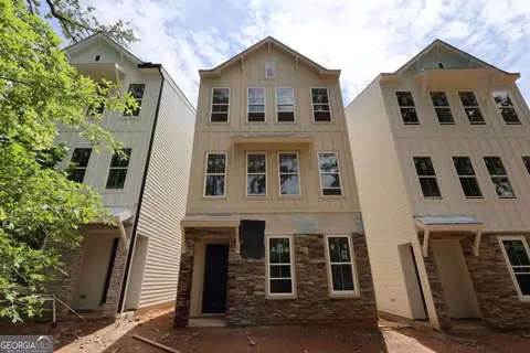 646 Memphis Dr, Scottdale, GA 30079