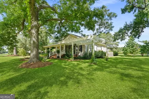 Exterior - 439 Dover Rd, Sylvania, GA 30467 photo 3 of 14