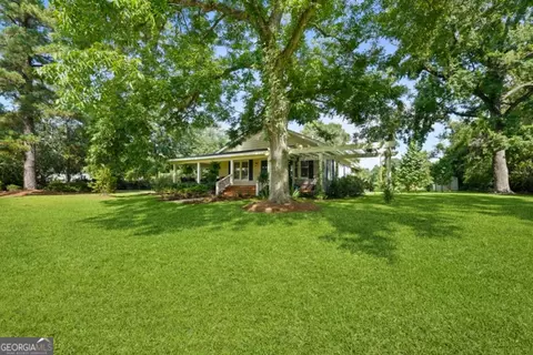 Exterior - 439 Dover Rd, Sylvania, GA 30467 photo 10 of 14
