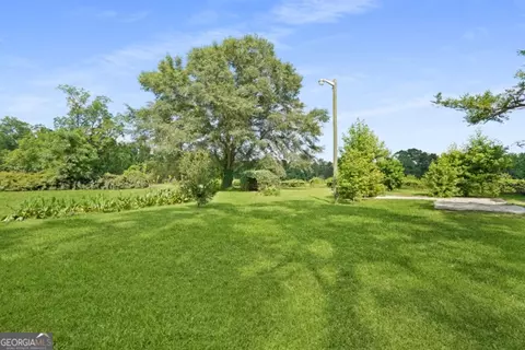 Exterior - 439 Dover Rd, Sylvania, GA 30467 photo 9 of 14