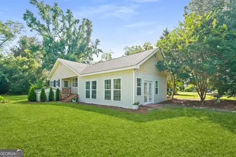 Exterior - 439 Dover Rd, Sylvania, GA 30467 photo 8 of 14