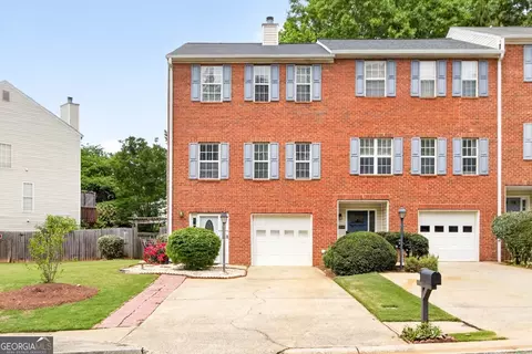 2484 Stonegate Dr NW, Acworth, GA 30101