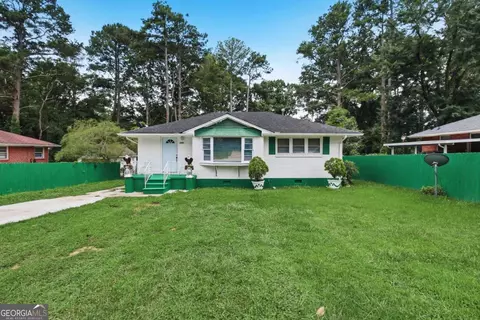1101 Lloyd Dr, Forest Park, GA 30297