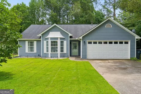 2423 Cheyenne Ln, Lawrenceville, GA 30044