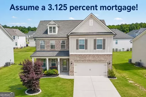 121 Mitchem Creek Dr, Loganville, GA 30052