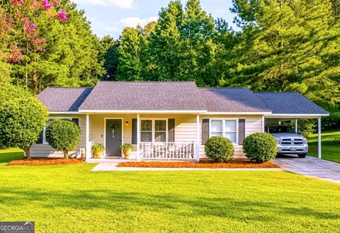 90 Cedar Creek Dr, Covington, GA 30014