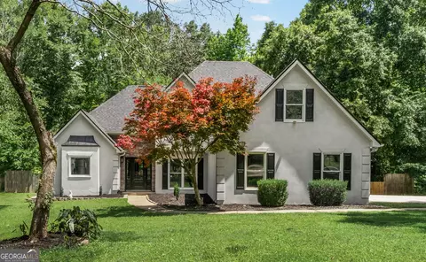 275 Mosby Woods Dr, Newnan, GA 30265