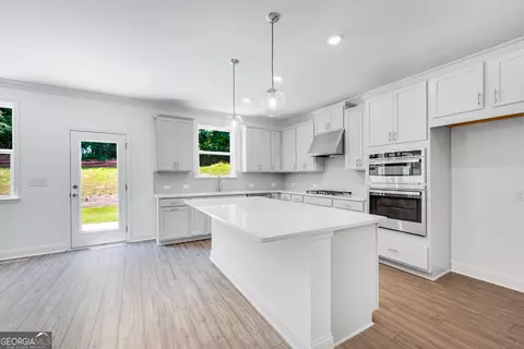Kitchen - 4003 Dantry Ln, Buford, GA 30519 photo 2 of 2