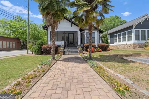 Exterior - 1146 Oak St SE, Covington, GA 30014 photo 1 of 4
