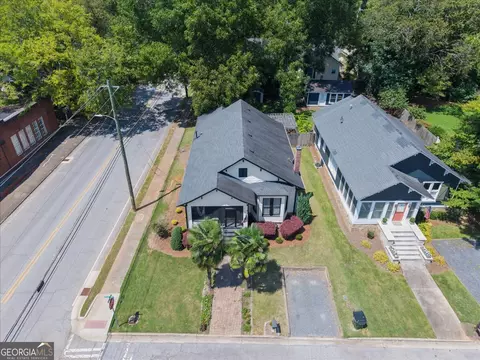 1146 Oak St SE, Covington, GA 30014