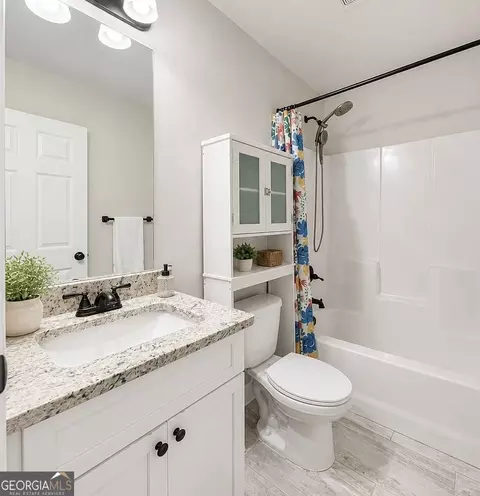 Bath - 150 Peppertree Dr, Newnan, GA 30265 photo 6 of 7