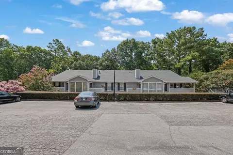 1004 Vicksburg Pl, Atlanta, GA 30350