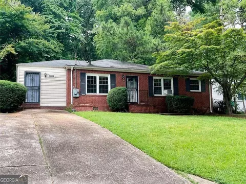 1915 Meadow Ln, Decatur, GA 30032