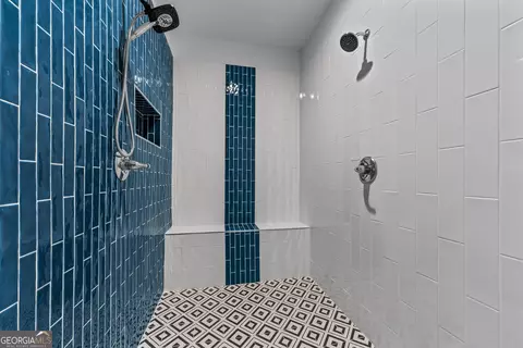 Bath - 3535 River Birch Loop, Jefferson, GA 30549 photo 10 of 12