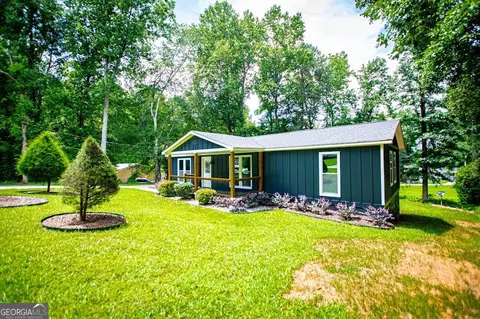 60 Knob Ave, Carrollton, GA 30116
