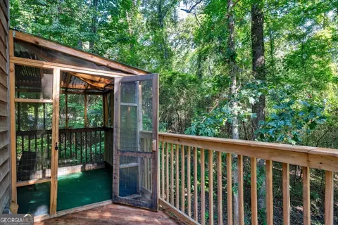 Exterior - 111 Chadwick Rd, Warner Robins, GA 31088 photo 2 of 15