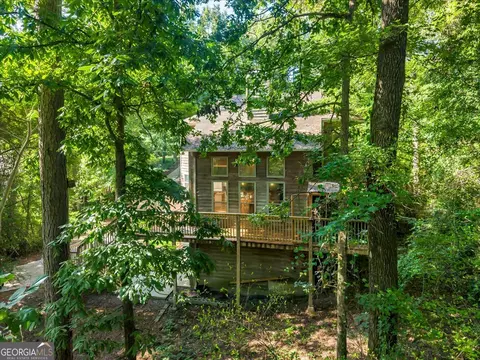 Exterior - 111 Chadwick Rd, Warner Robins, GA 31088 photo 7 of 15