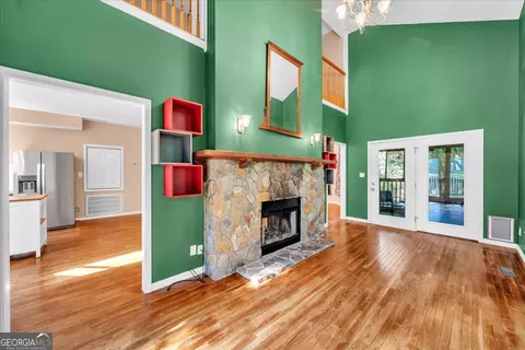 Living - 111 Chadwick Rd, Warner Robins, GA 31088 photo 7 of 10
