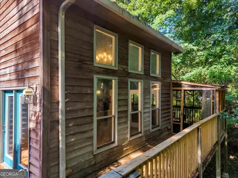 Exterior - 111 Chadwick Rd, Warner Robins, GA 31088 photo 5 of 15