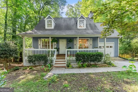 1570 Williams Cir, Cumming, GA 30041